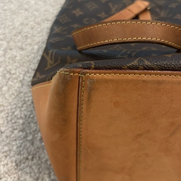 Louis Vuitton Cabas Mezzo - Picture 13 of 16